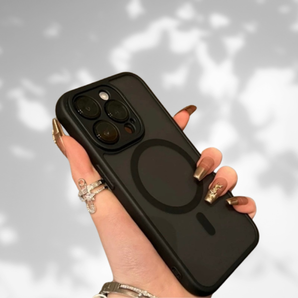 MagSafe-Compatible Phone Case